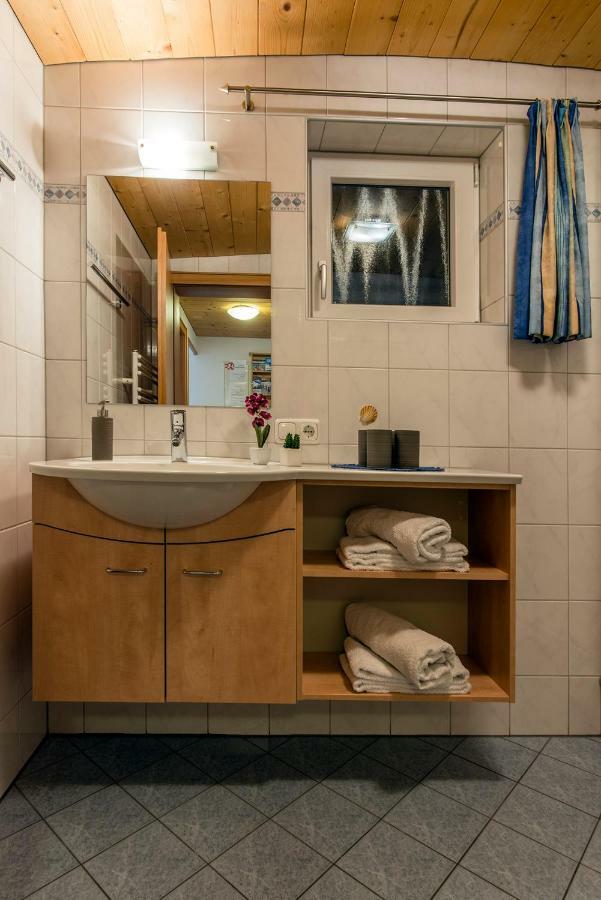 ザンクト・ガレンキルヒHaus Ambiatschaアパートメント エクステリア 写真